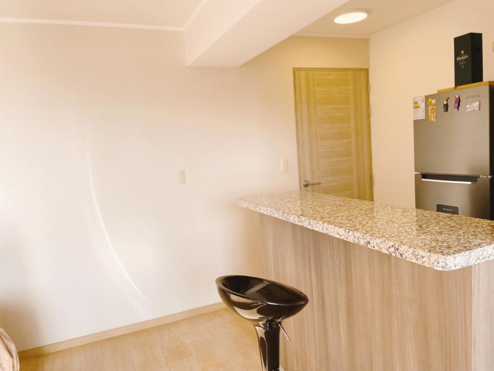 Hermosa Habitacion Privada En Edificio De Estreno Frente Al Metro Лима Екстериор снимка